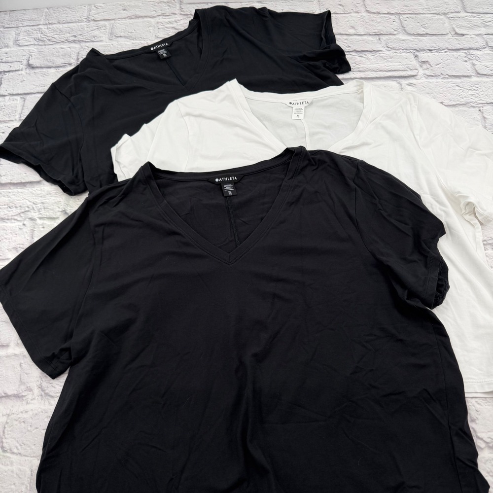 Athleta Essential V-Neck Tee Bundle 3 Pack Black White Womens XL Short Sleeve